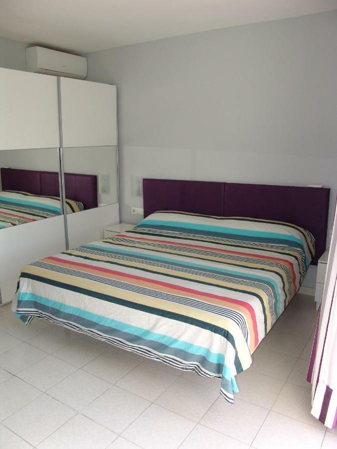 Moderno Apartamento Con Vistas Al Mar Playa Del Aguila  Екстериор снимка